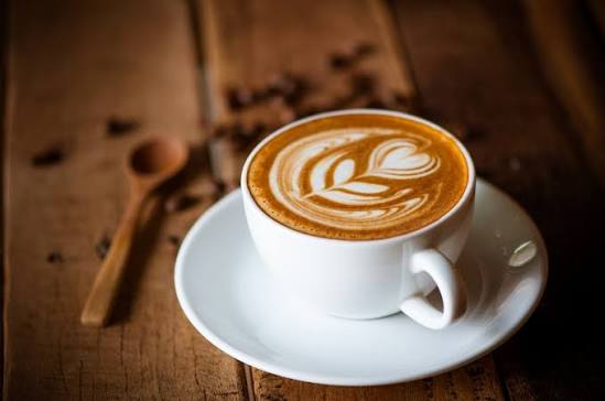 Berapa Batas Aman Minum Kopi Sehari? Ini Takaran Kafein yang Dianjurkan Ahli