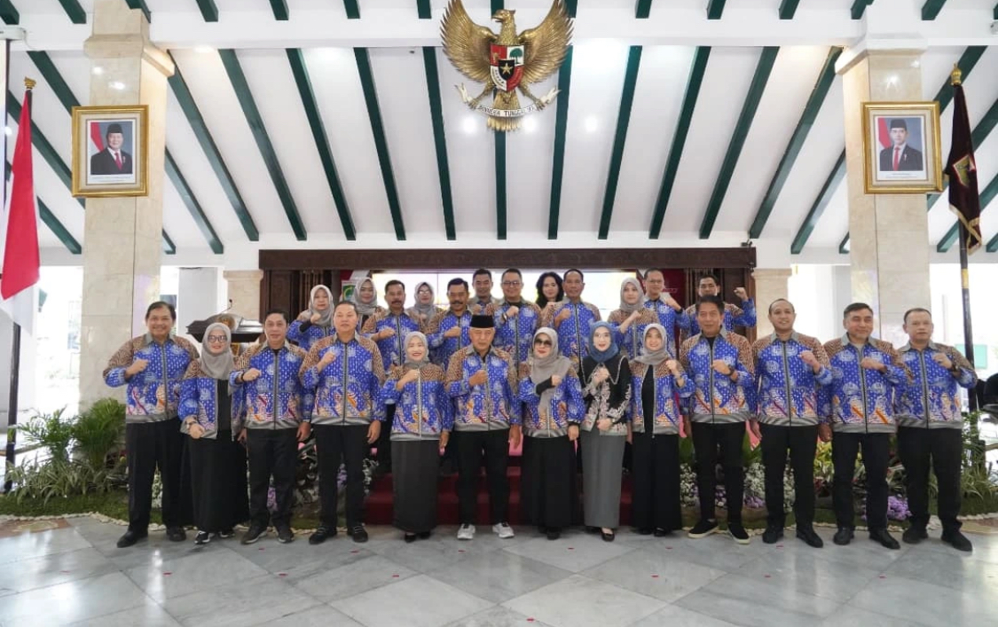 Bupati Malang Kukuhkan Pengurus Dekranasda 2025–2030, Dorong Produk Lokal Lewat Bazar dan Santunan