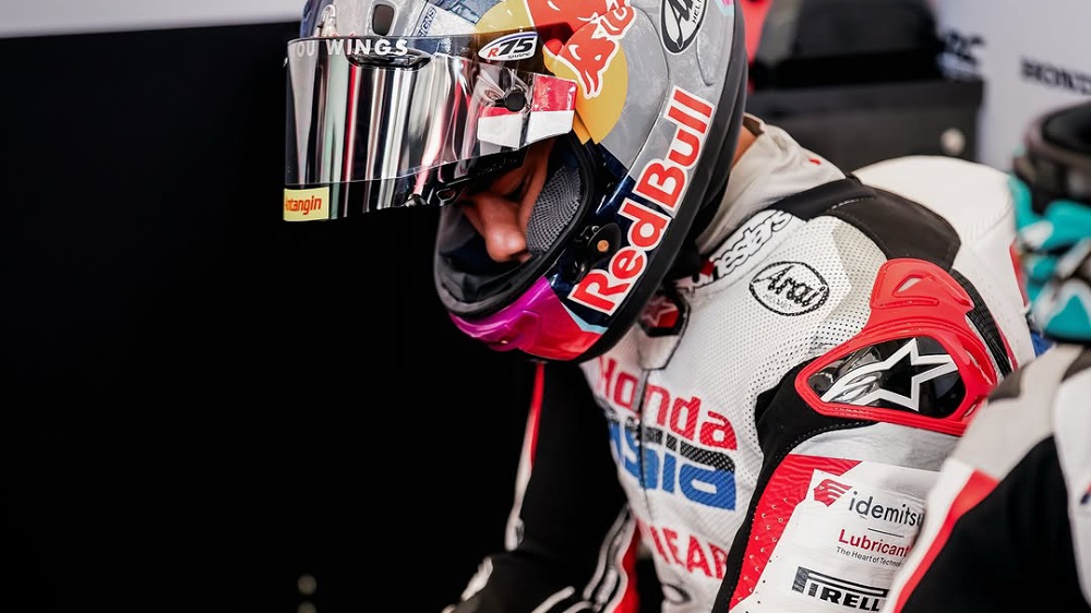 Veda Ega Pratama dan Momen Penentu di Moto3 Austria, Duel P4 Berujung Penalti