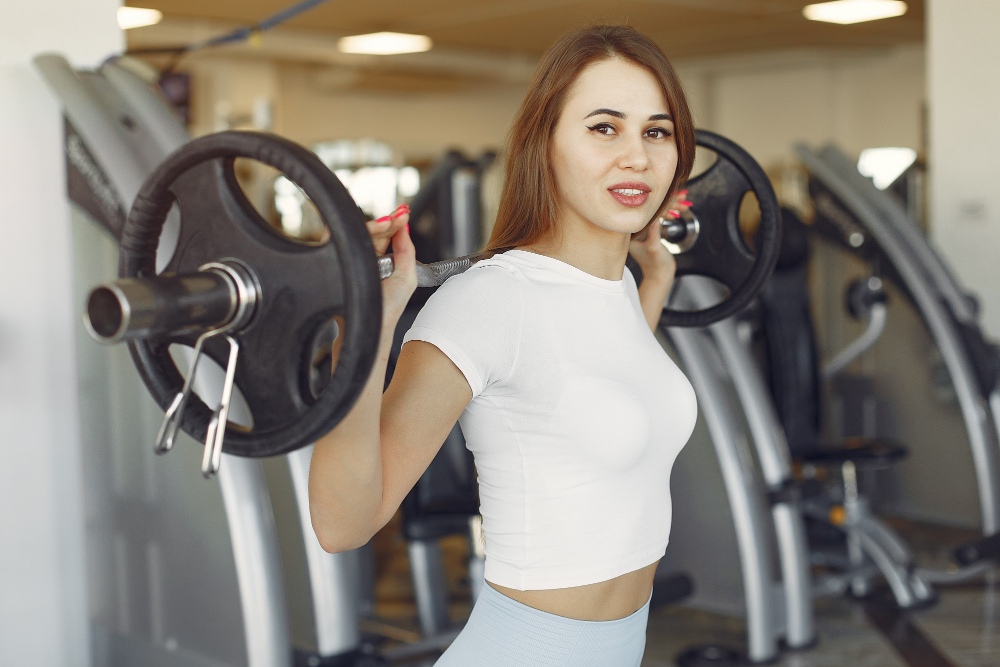 9 Manfaat Gym untuk Wanita: Bikin Sehat, Bugar, dan Percaya Diri