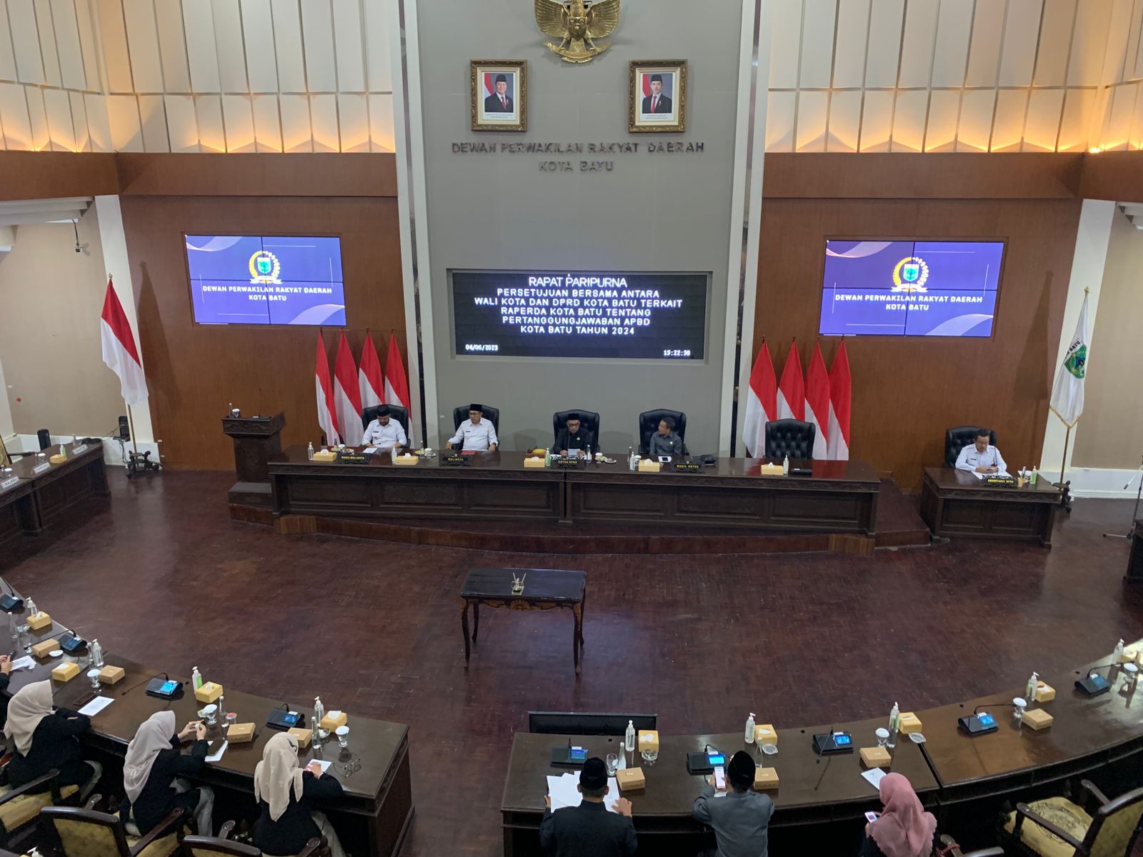 Setujui Pertanggungjawaban APBD Kota Batu 2024, DPRD Soroti Masalah Sampah, Dana Darurat dan Rekomendasi BPK 