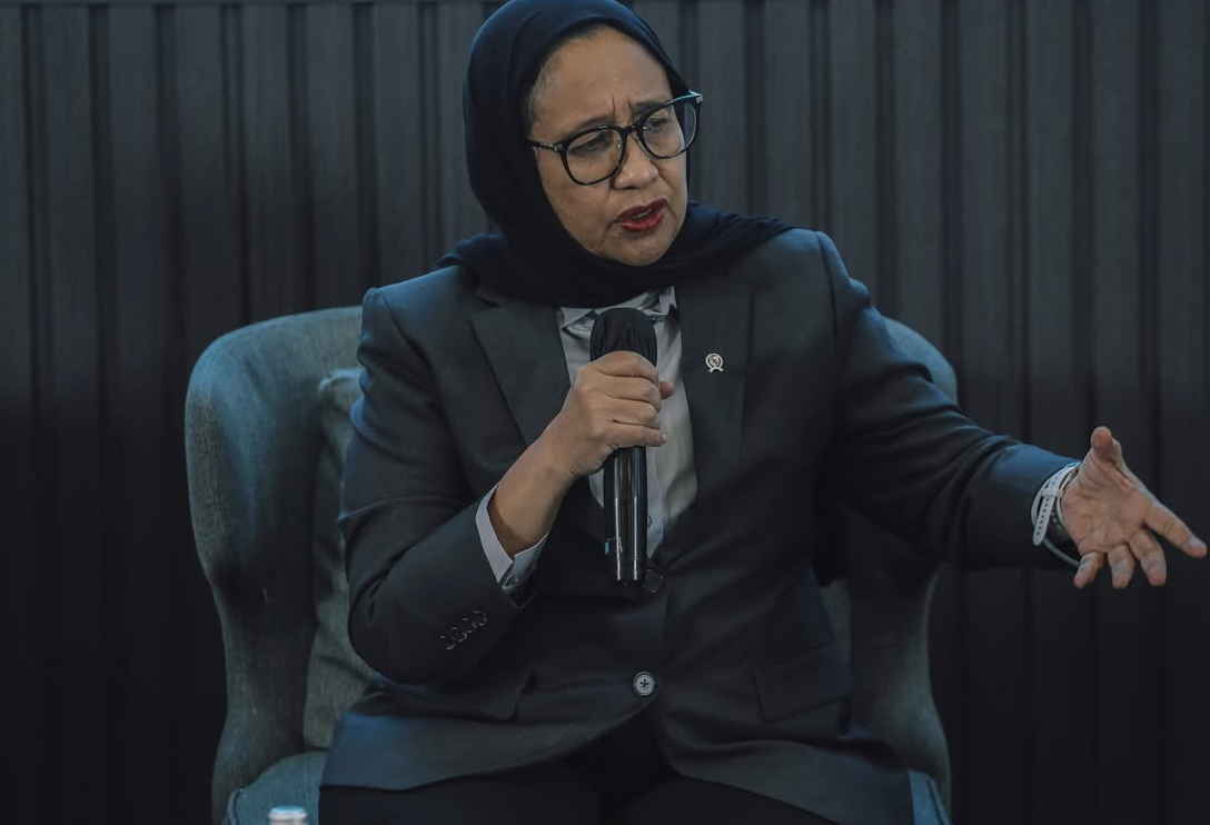 Seluruh SPPG Wajib Tambah Penerima Manfaat 3B dalam 2 Minggu, DPR Pertanyakan Kampus Kelola SPPG