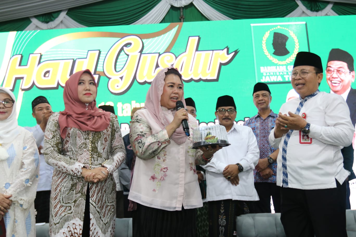 Haul ke-16 di Taman Bungkul Surabaya, Yenny Wahid: Gus Dur Milik Seluruh Umat Manusia