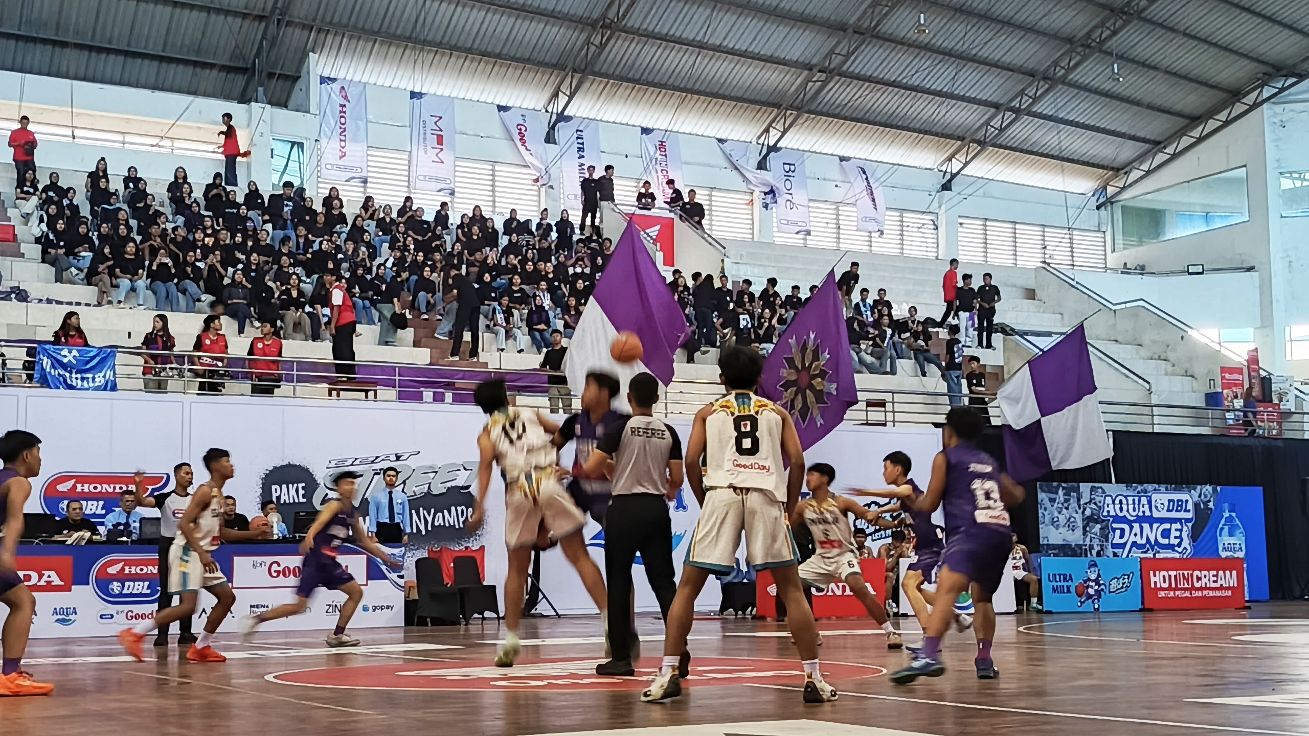 SMAN 8 Malang Bantai Sutojayan 66-12, Ini Hasil DBL Malang Hari Kelima