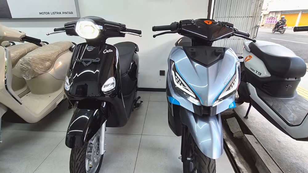 Yadea Velax H vs Yadea Osta P, Mana Lebih Layak Dibeli? Simak Perbedaan Fitur, Jarak Tempuh, dan Harganya
