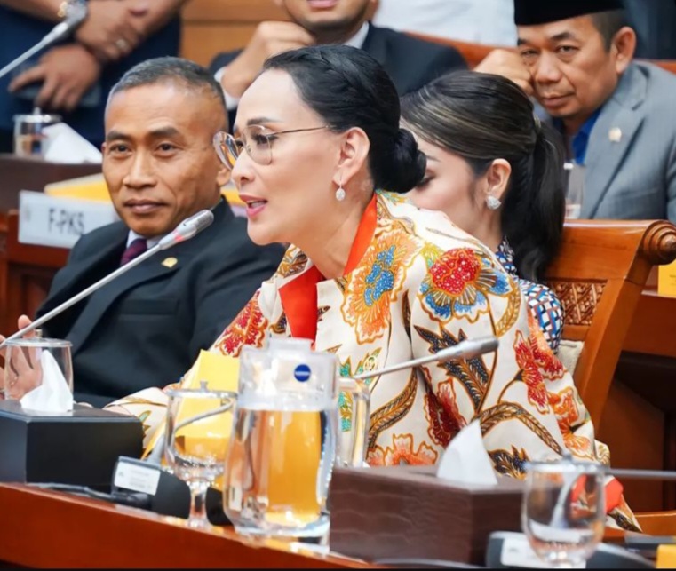 Konten Negatif di Medsos Makin Marak, DPR Setuju Pemerintah Bertindak Tegas  