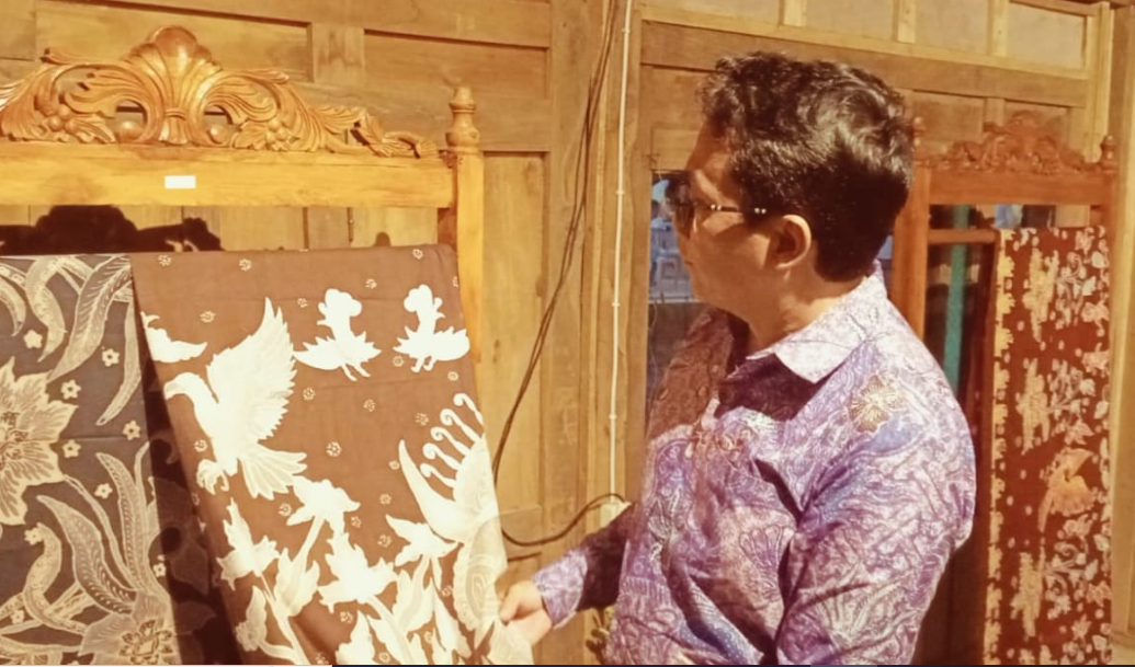 Pemdes Bulukerto Grand Launching Batik Kamulyan, Batik Tulis Premium Bermotif Elang Jawa 