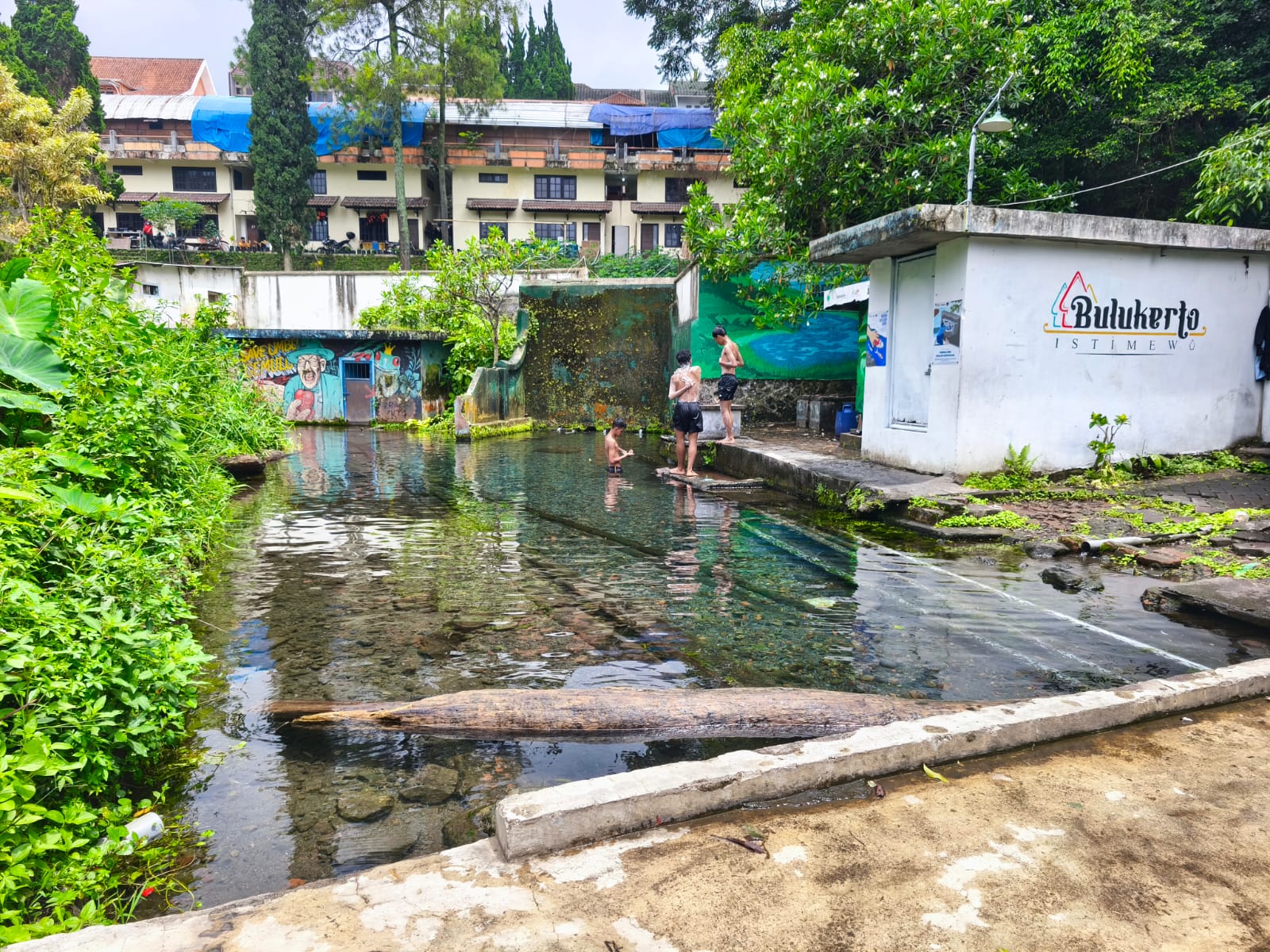 ‎Kolam Umbul Gemulo Jadi Spot Liburan Murah Meriah di Bumiaji
