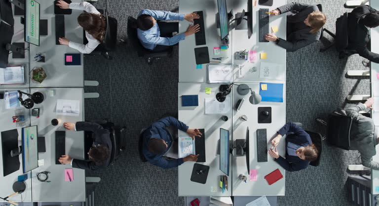 Generasi Muda Indonesia 2025: Karier, Keseimbangan Hidup, dan Pergeseran Nilai Prioritas