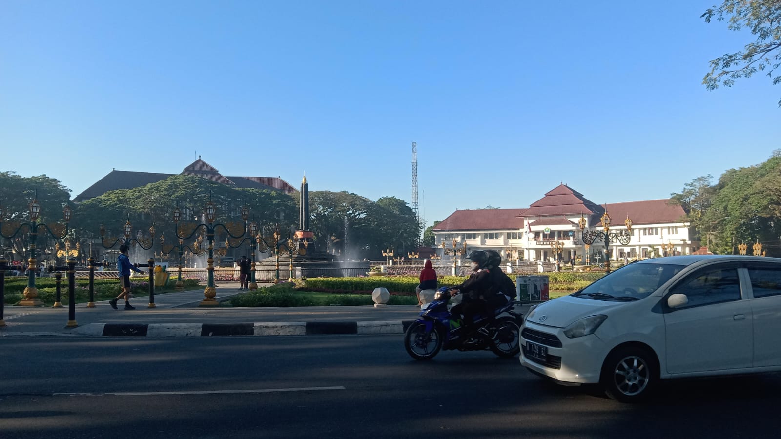 Olahraga Pagi di Balai Kota Malang, dari Lari hingga Bersepeda