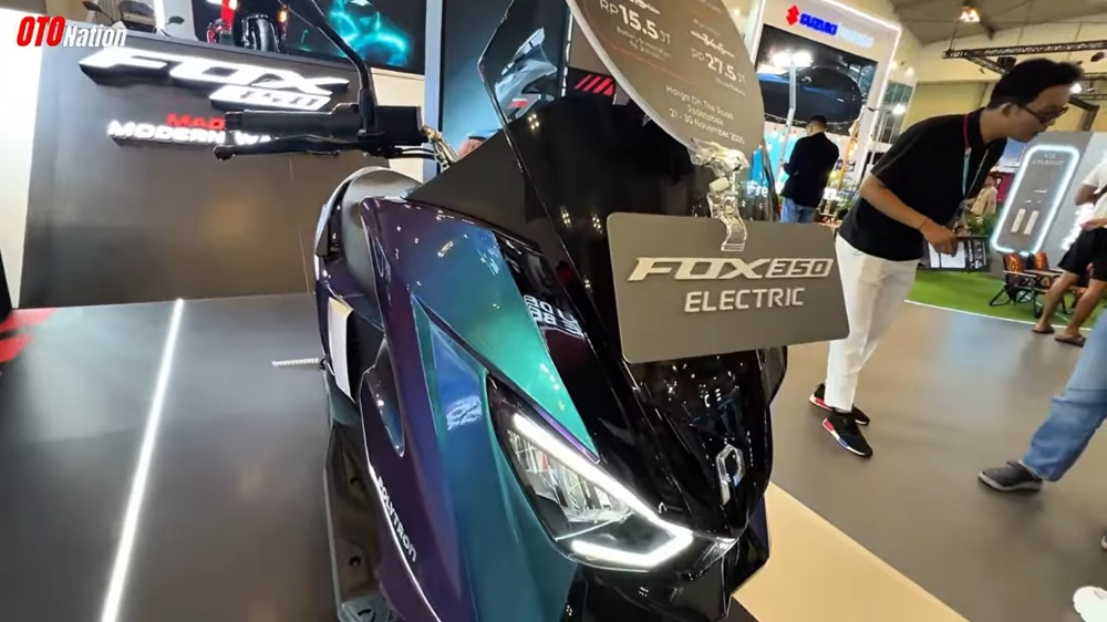 Polytron Fox 350 Motor Listrik 2026 Bikin Geger! Desain Mewah, Cruise Mode & Jarak 130 Km