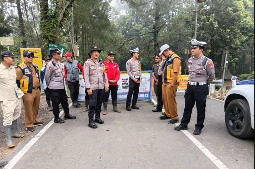 Arus Nataru Diprediksi Naik 15%, Polres Batu Bentuk Tim Urai Lantas 250 Personel
