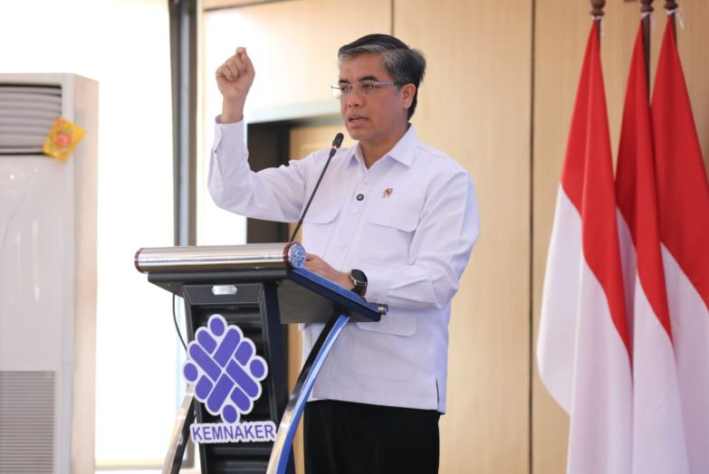 Menaker Tekankan Pentingnya Growth Mindset di Tengah Ancaman AI di Dunia Kerja