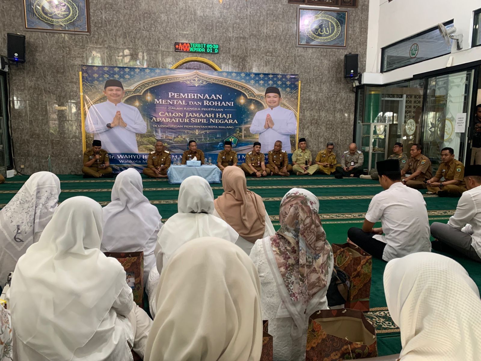 36 ASN Kota Malang Berangkat Haji 2026, Wali Kota Minta Jaga Integritas dan Nama Daerah