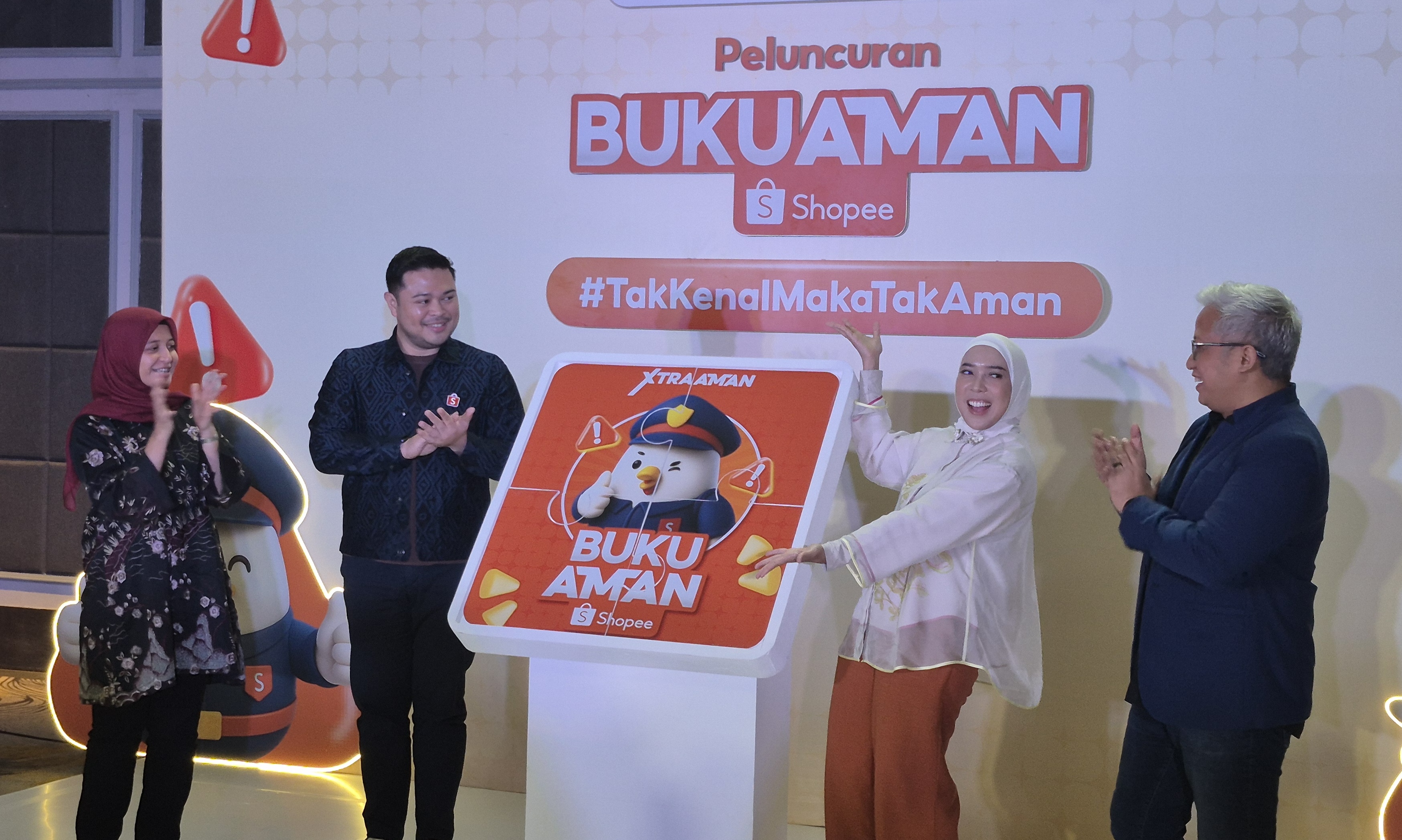 Penipuan Digital hingga Tengah Tahun Sudah 1,2 Juta Lebih, Komdigi Luncurkan Buku Antisipasi Modus Penipuan