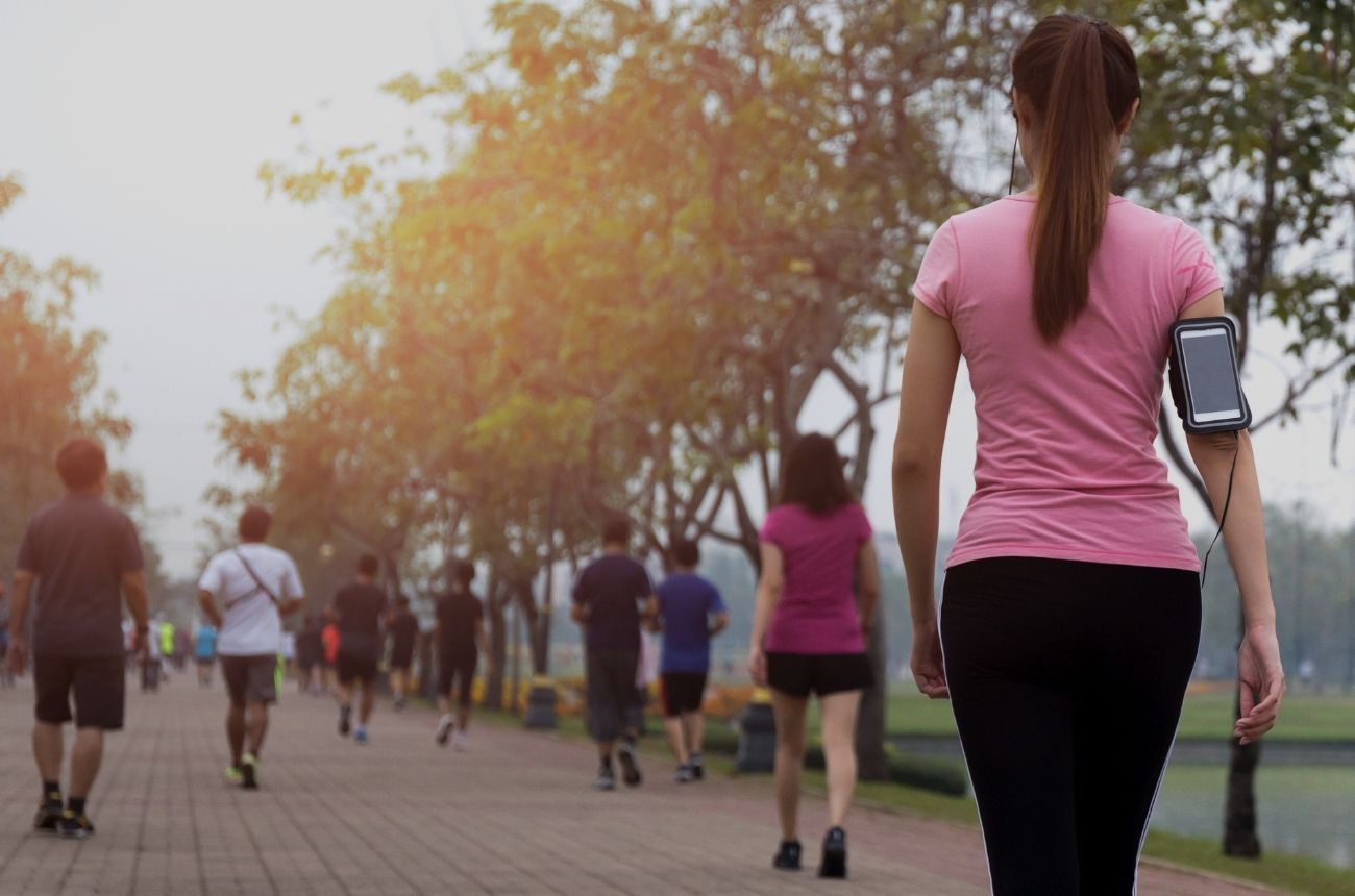 Mahasiswa Harus Tahu! Ini 9 Manfaat Morning Walk yang Jarang Disadari