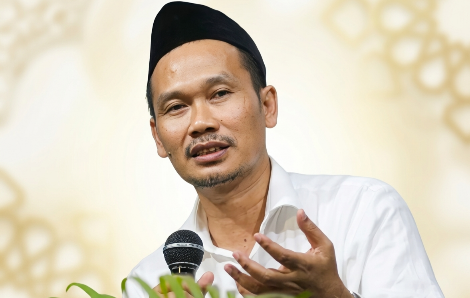 Gus Baha: Islam Itu Mudah dan Menggembirakan, Jangan Dipersulit hingga Menakutkan (3)
