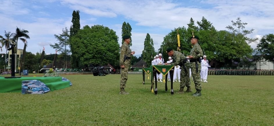 Mayjen TNI Primadi Saiful Sulun Resmi Jabat Pangdivif 2 Kostrad