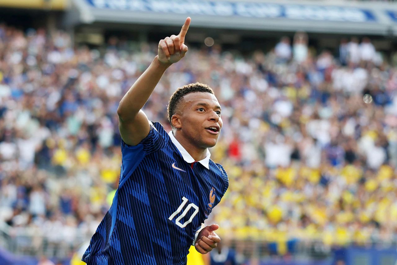 Mbappe Cetak Rekor Besejarah di Piala Dunia 2026, Prancis Gunduli Swedia 3-0