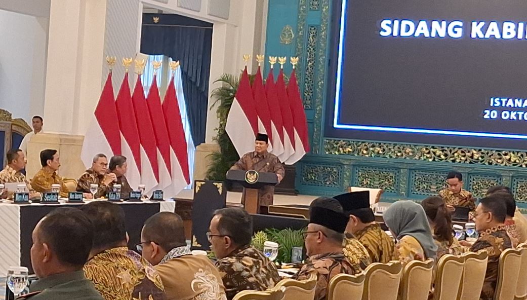 Prabowo Pamer Rekor IHSG Tembus 8.000, Inflasi Terendah di G20: Jangan Dianggap Remeh 