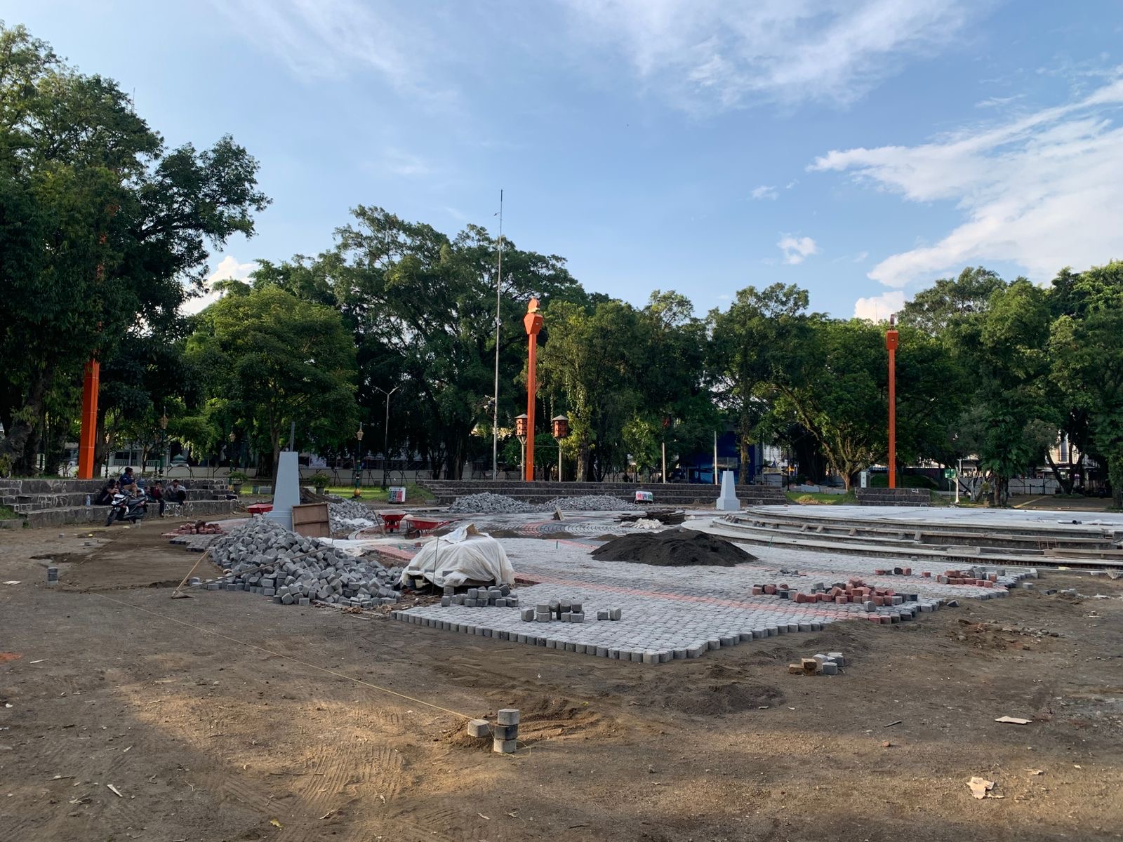 Revitalisasi Alun-Alun Merdeka Malang Capai 38 Persen, Ditarget Rampung Januari 2026