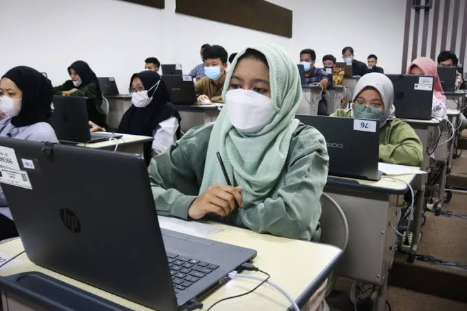 UB Gelar Briefing Jelang UTBK, Pengawas Ujian Diminta Sering Berkeliling