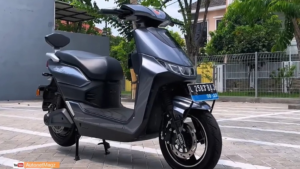 Motor Listrik Terbaru 2026 Guncang Pasar! Polytron Fox Air hingga Indomobil Adora Bikin Heboh