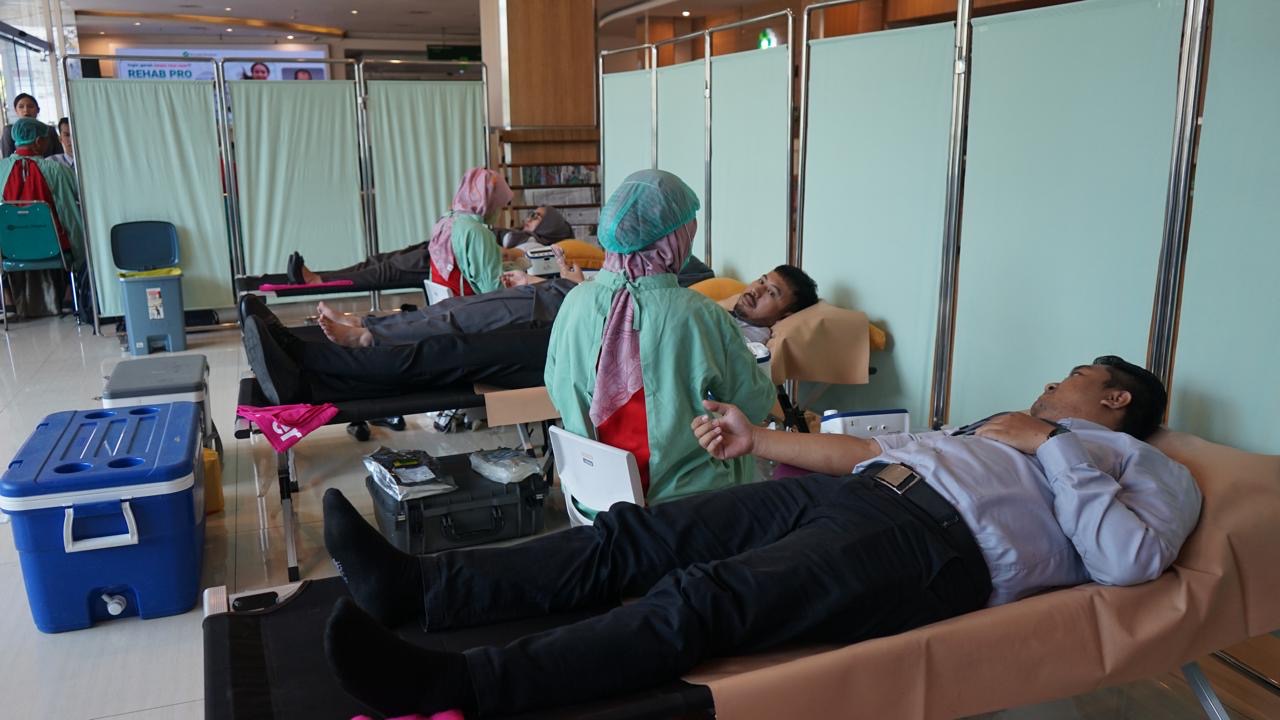 Persada Hospital Gelar Donor Darah Peringati Hari PMI ke-80