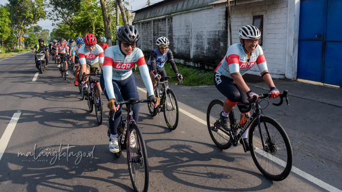Dapat Sehat, Juga Hepi, Kata Peserta Sepedaan 111 KM Meriahkan HUT ke-111 Kota Malang