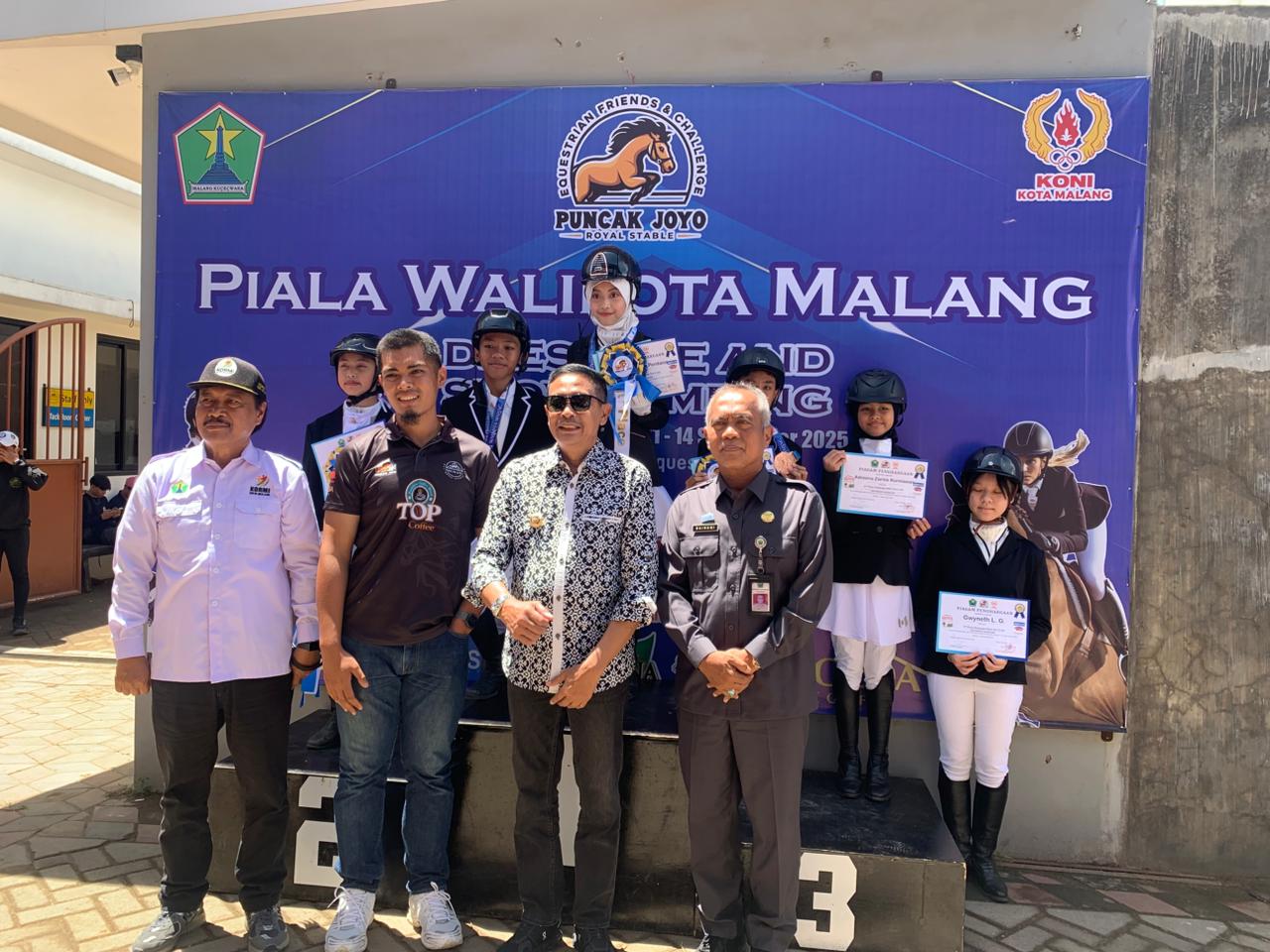 Digelar Kejuaraan Ketangkasan Berkuda Piala Wali Kota Malang 2025 di Merjosari