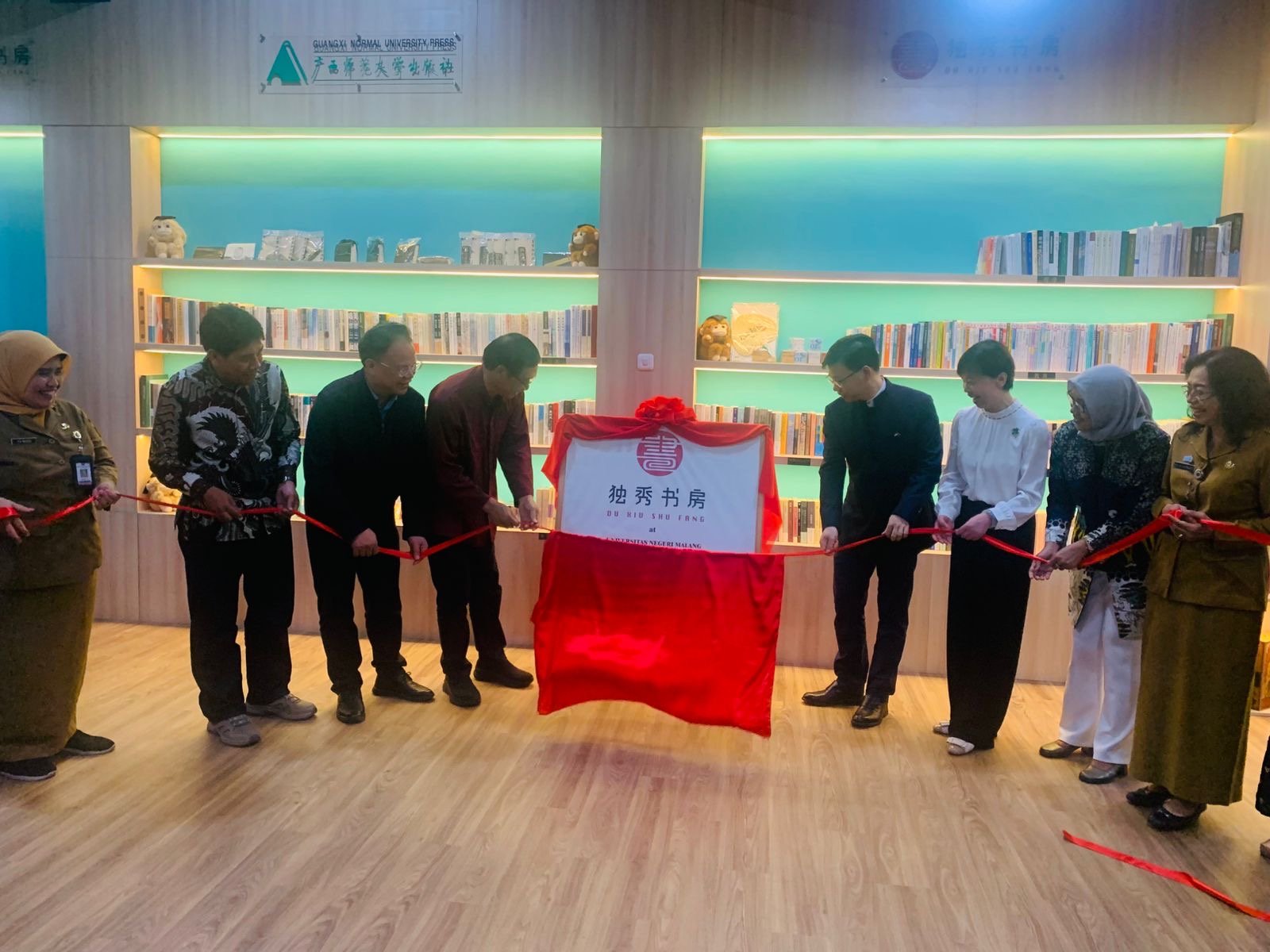 UM Resmikan Ruang Baca Du Xiu Shu Fang, Perkuat Kerja Sama Akademik dengan China