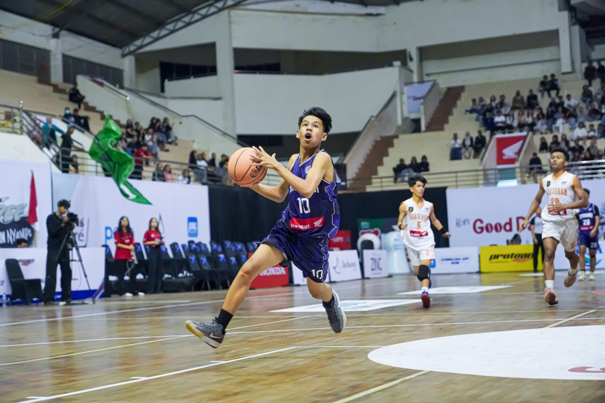 DBL Malang Hari Ini 21 Agustus: 7 Laga Sengit, SMAN 7 hingga Frateran Adu Kekuatan