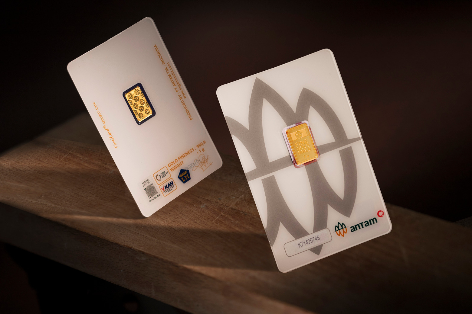 Harga Emas Pegadaian Terbaru 18 April 2025: Variasi Harga Antam, GALERI 24, dan UBS