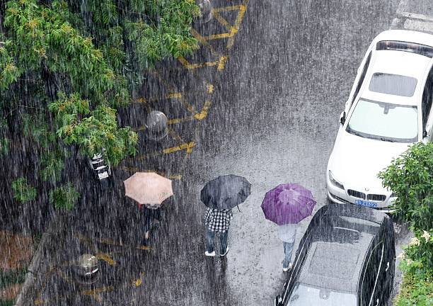 Prakiraan Cuaca Malang Raya 21 November 2025: Potensi Hujan Lokal dan Sesaat di Beberapa Wilayah