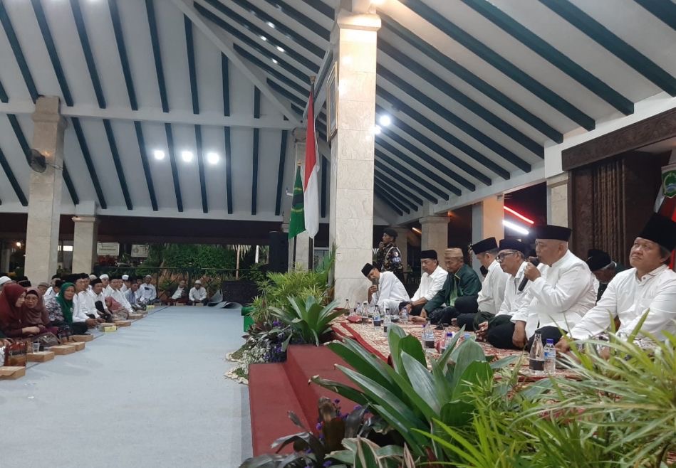 Seribu Lebih Jemaah Hadiri Haul ke-16 Gus Dur di Pendopo Kabupaten Malang