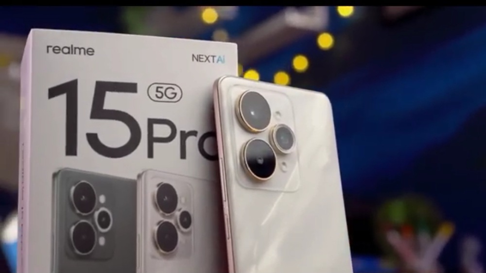 Realme 15 Pro 2026 Masih Layak? HP Tipis Baterai 7000 mAh Ini Bikin Geger!