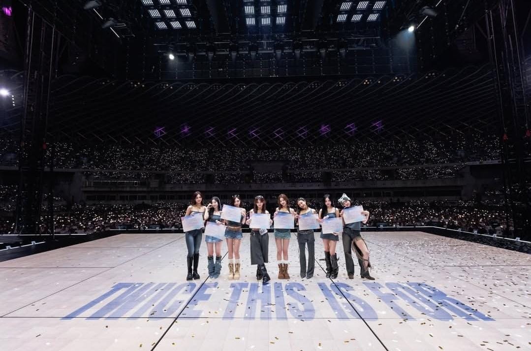 TWICE Akhirnya Konser di Taiwan, Kembalinya Tzuyu setelah Satu Dekade