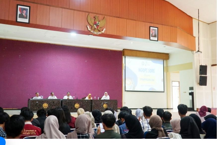 Rektor UM Ingatkan Mahasiswa Tetap Kritis dan Kondusif Saat Aksi