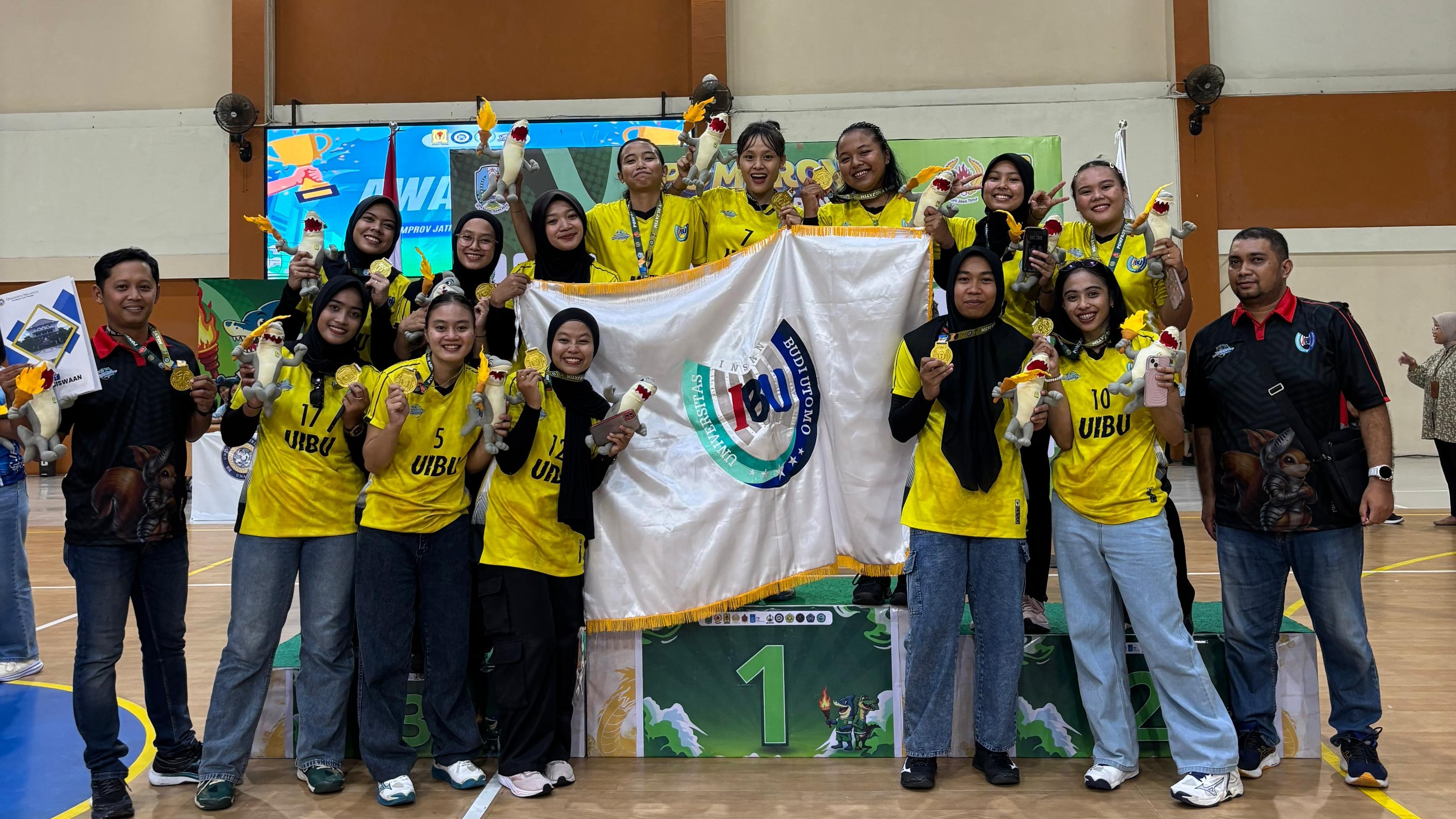 Raih Emas Pomprov III Jatim, Tim Voli Putri UIBU Harus Lewati Jalan Terjal