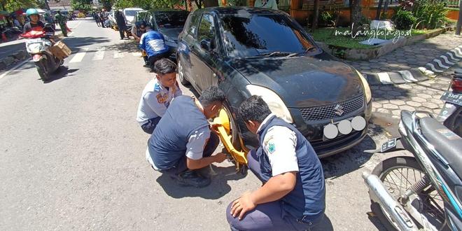 Solusi Masalah Parkir  di Tepi Jalan dari  Paslon Wali Kota Malang jadi Sorotan Netizen