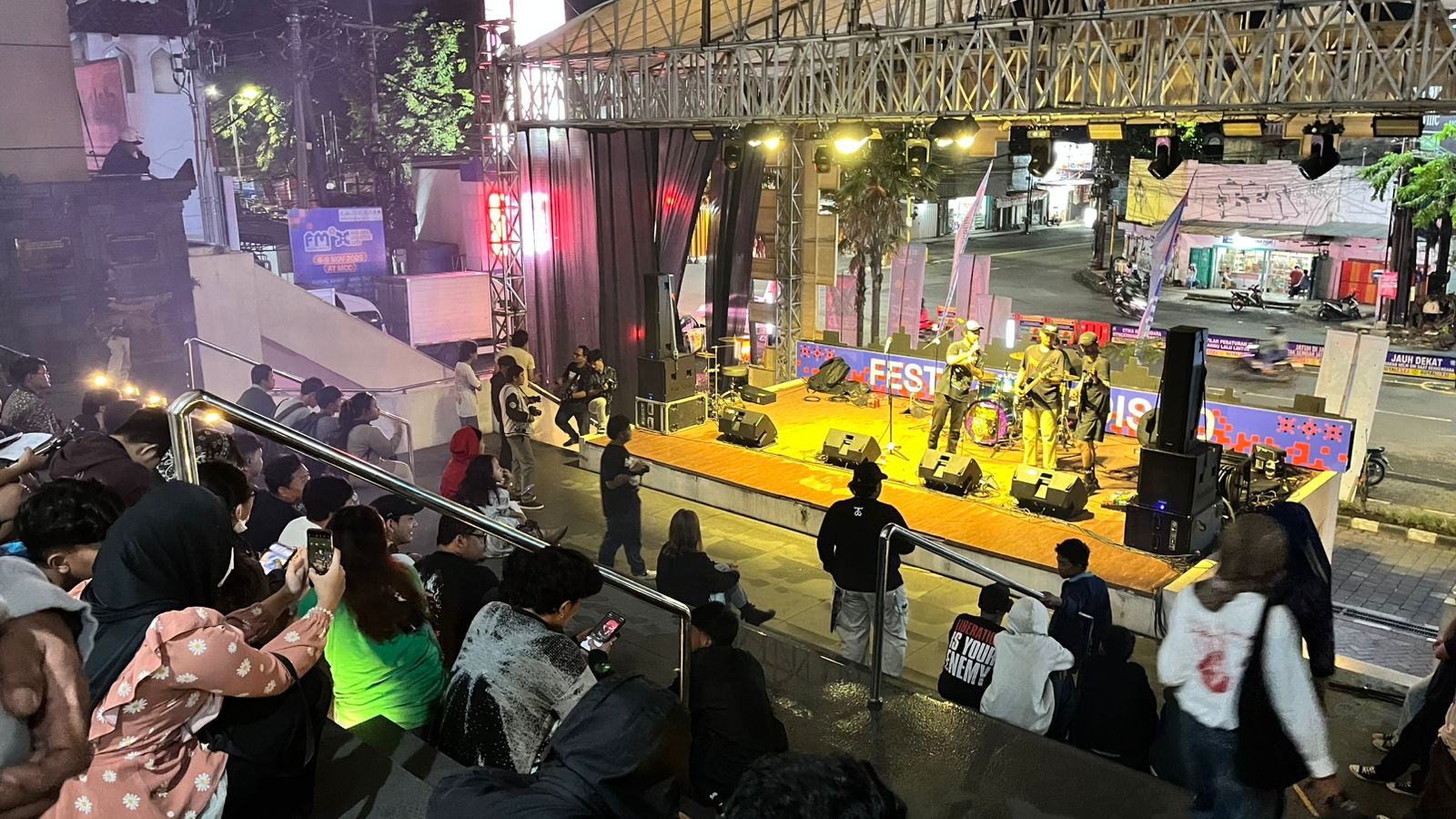 Mbois Noise Fest 2025 Guncang Malang: Musik Keras, Berkelas, dan Tetap Mbois!