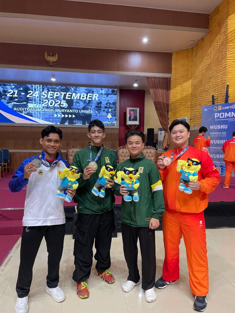 Mahasiswa Universitas Ma Chung Sabet Juara Dua Cabor Sekaligus di POMNAS 2025