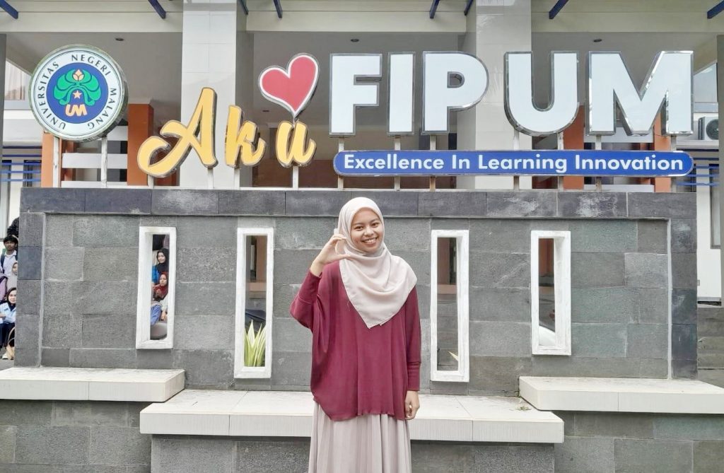 Pelayanan Administrasi FIP UM yang Responsif Dukung Kelancaran Sidang Skripsi Mahasiswa