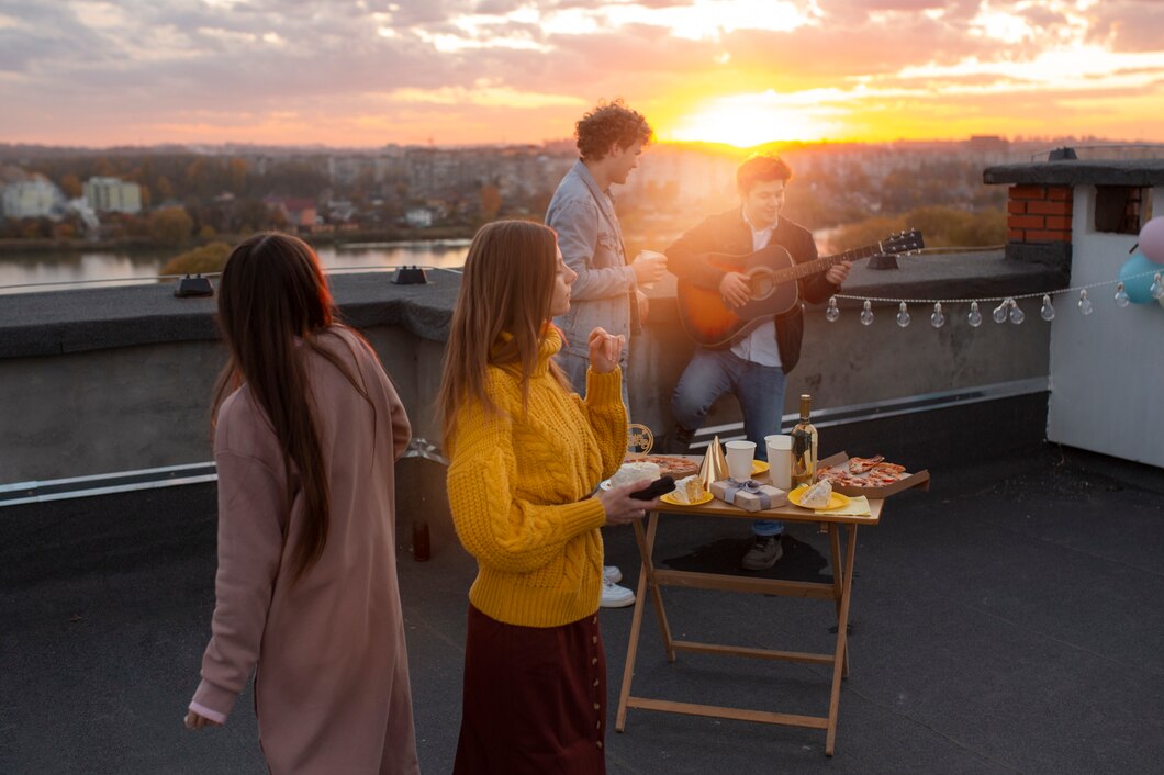 Rekomendasi Sembilan Kafe Rooftop di Malang, Cocok untuk Nikmati Sunset  