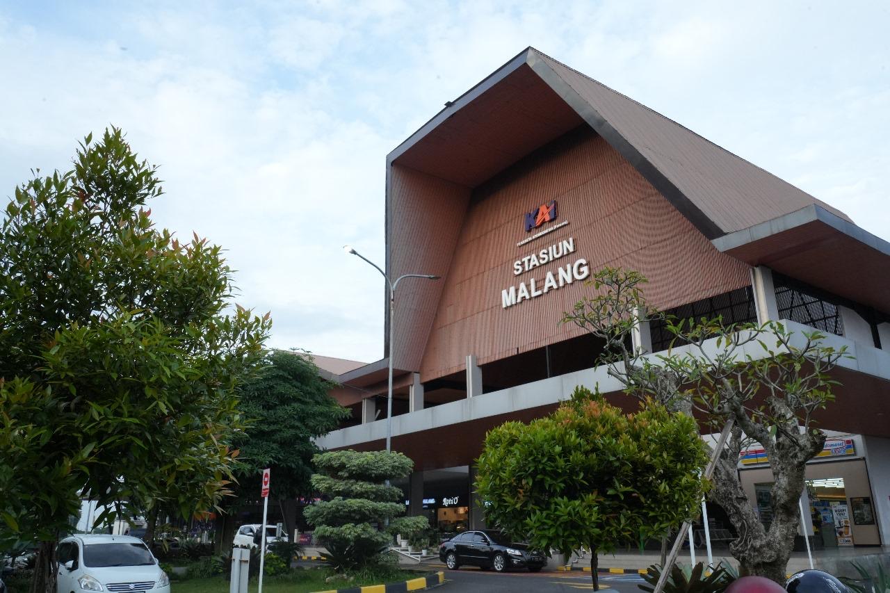 Libur Maulid Nabi, Stasiun Malang Padat Penumpang