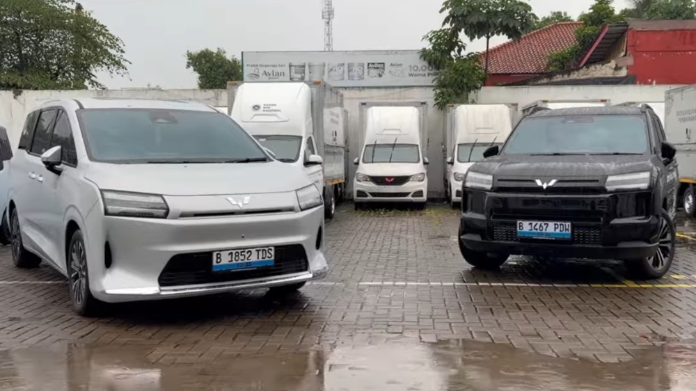 Wuling Darion EV vs Hyundai Stargazer Bikin Bingung! Harga Sama, Mana Paling Untung?