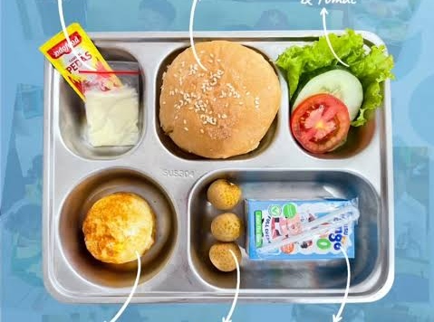 Makanan Olahan Pabrik Resmi Dilarang Dimasukkan Menu Program MBG