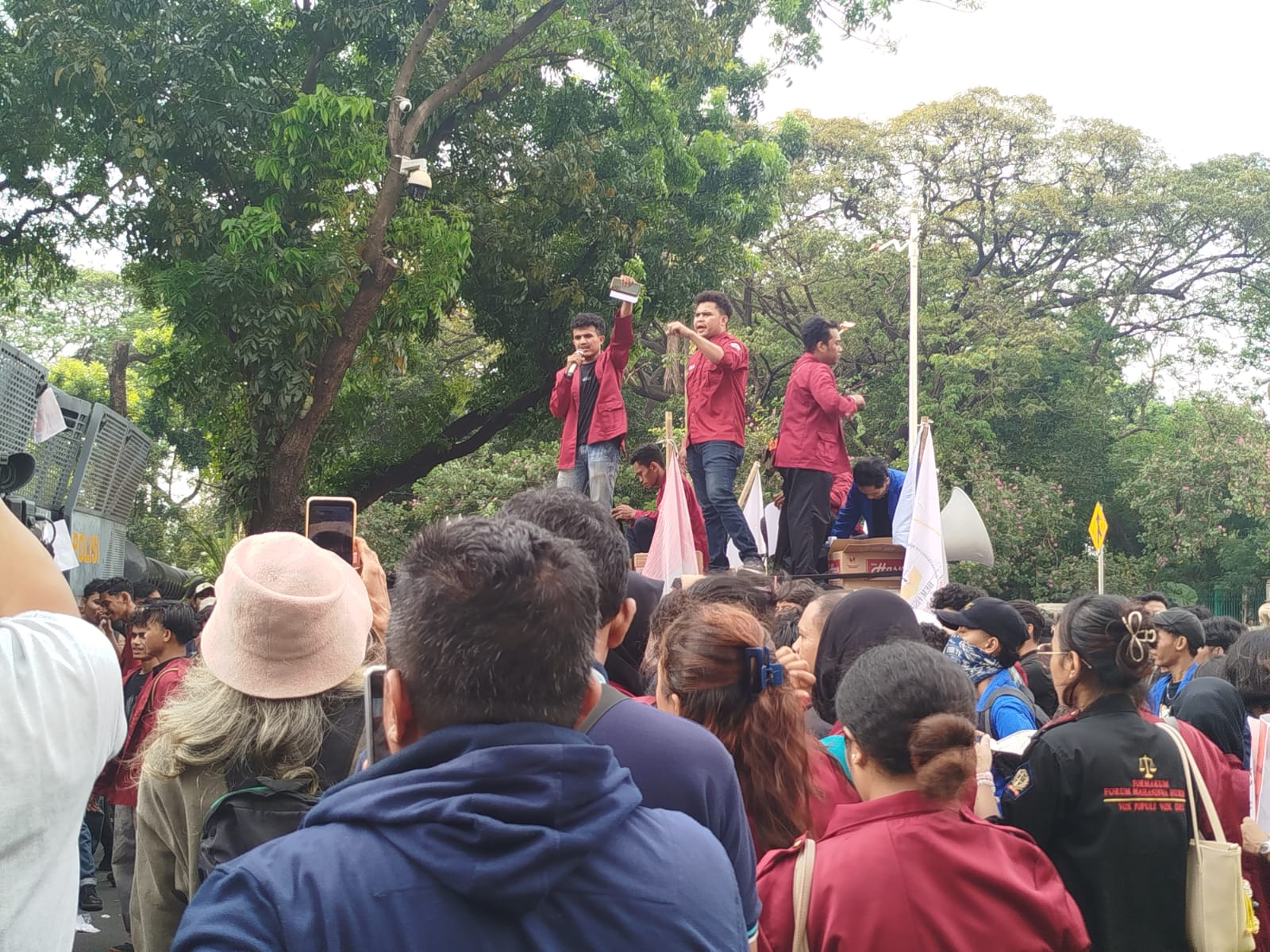 Mahasiswa UBK Tuntut Pengurus BEM yang Terima Uang sebelum Aksi di Istana Diberi Nilai E