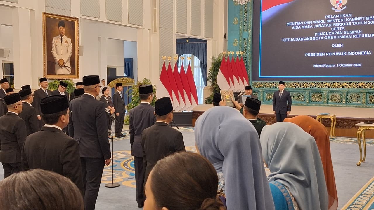 Listyo Sigit Tinggalkan Kursi Kapolri, Kini Pimpin Kantor Staf Presiden