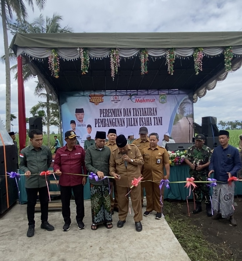 Diresmikan, Jalan Penghubung Tiga Desa di Gondanglegi yang Dibangun Swasta 